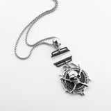 Apple Watch Caribbean Charm Necklace Scull Black / 44mm The Ambiguous Otter