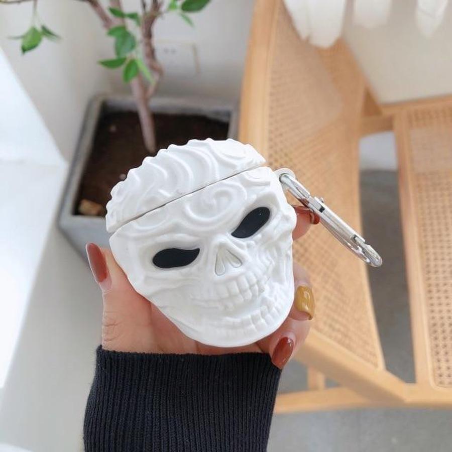 Skull Island AirPods Case White | AirPods The Ambiguous Otter
